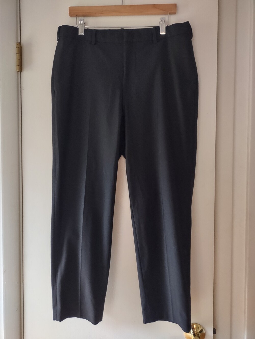 UNIQLO Men's L Black Dress Pants Stretch Trousers Straight Leg Workwear